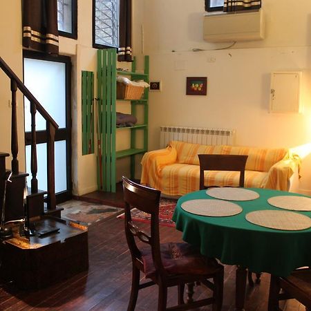 Mimi'S Studios Venecia Habitación foto